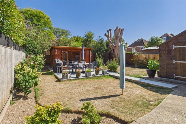 83a Poulters Lane, Worthing photo 2