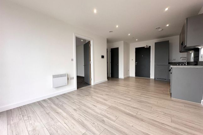 Carnaby Place, 15 Duncan Street, Salford photo 3