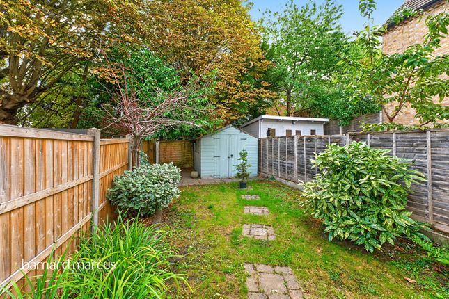 74, Jackson Road, Barnet photo 4