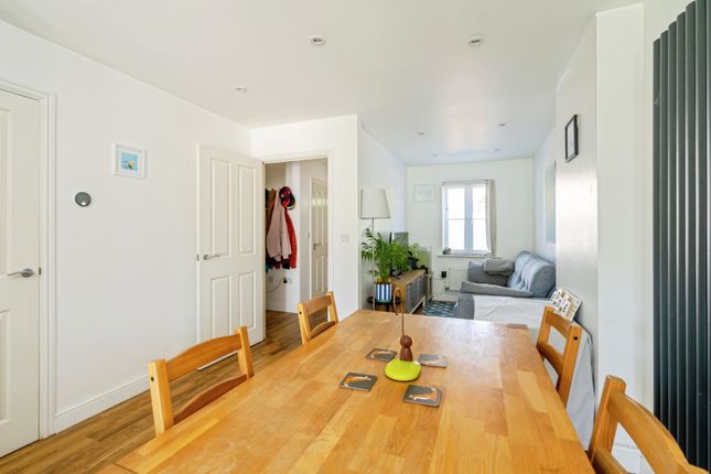 21, Elbridge Avenue, West Sussex photo 3
