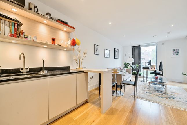 1-bed flat on Flat 3, 17, Faraday Road, London, £470,000