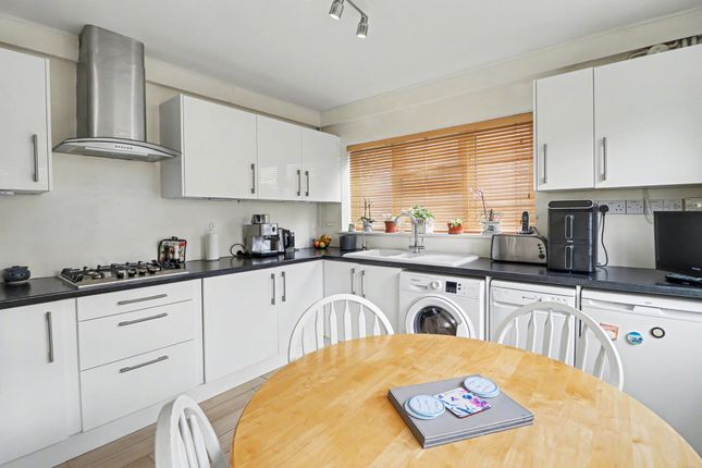 15 Alexandra Road, Southampton photo 3