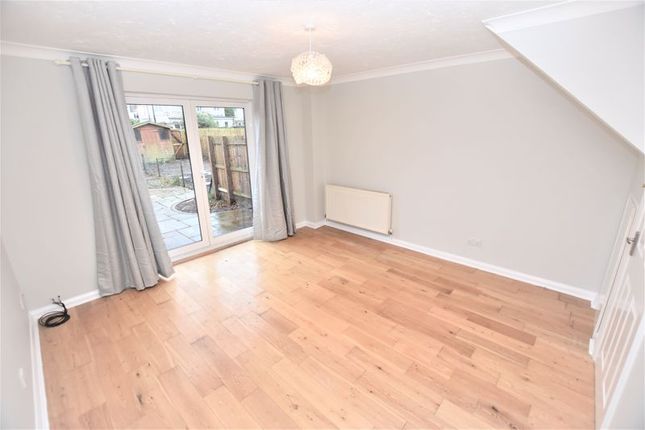 24, Carpenter Close, Billericay photo 4