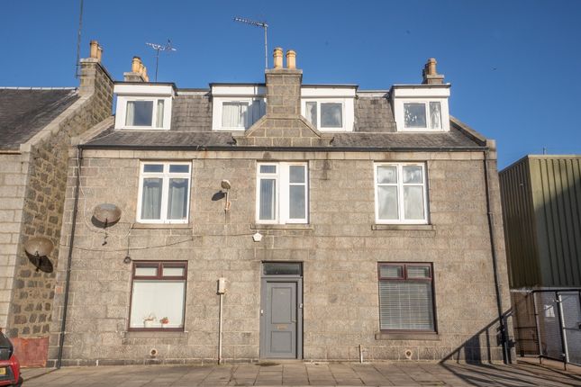 Flat to rent in Wood Street, Torry, Aberdeen AB11