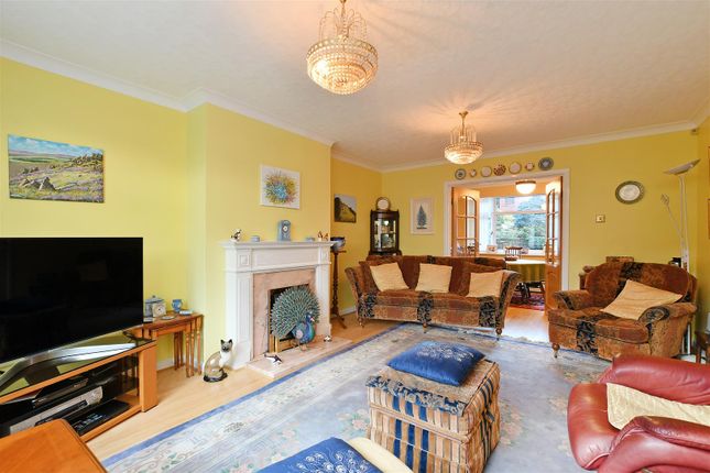 Detached house for sale in Stumperlowe View, Fulwood