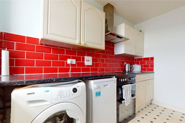 Flat for sale in Brighton Road, Lancing, West Sussex