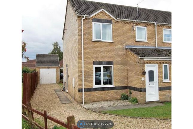 Semi-detached house to rent in Mendip Avenue, North Hykeham, Lincoln