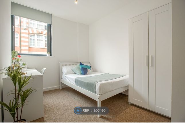 Room to rent in Anglo Works, Sheffield