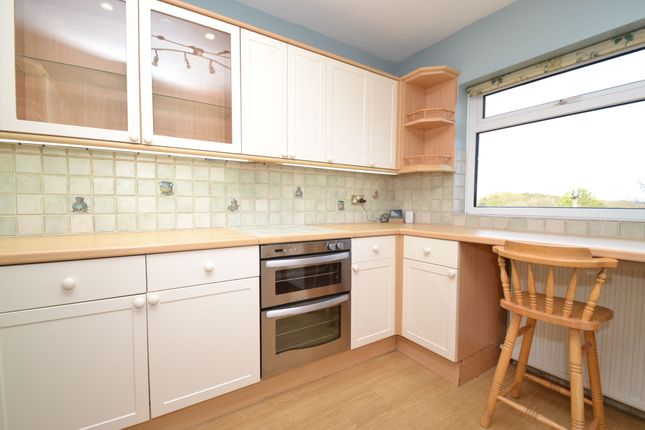 25 North Street, Thackley photo 4