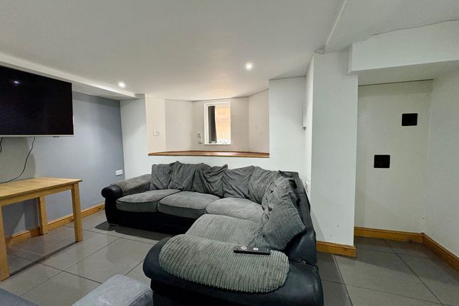 52 Albert Grove, Nottingham photo 3