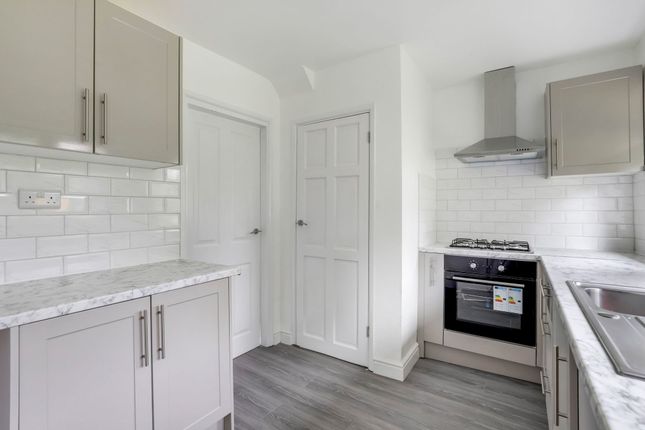 9 Paignton Close, Nottingham photo 2