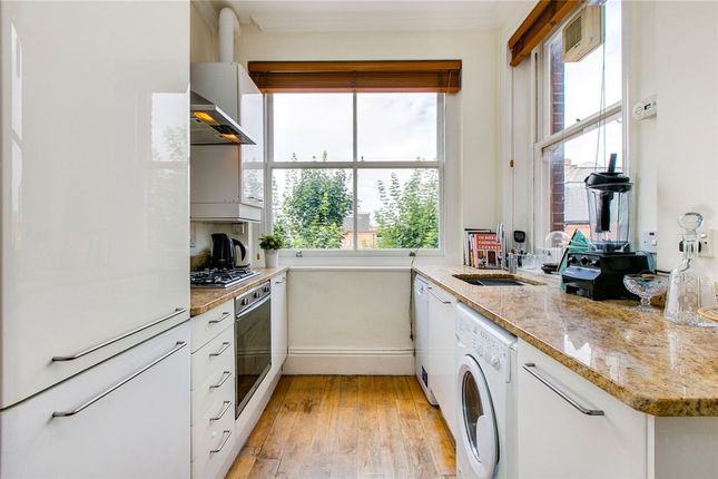 Flat 7, 34, Draycott Place, London photo 3