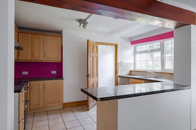 1 Myrtle Cottage Low Road, Great Yarmouth photo 4