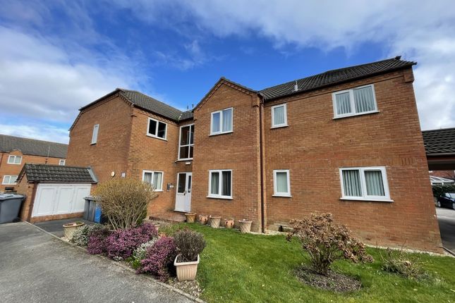 Thumbnail Flat for sale in Heather Close, Thornton