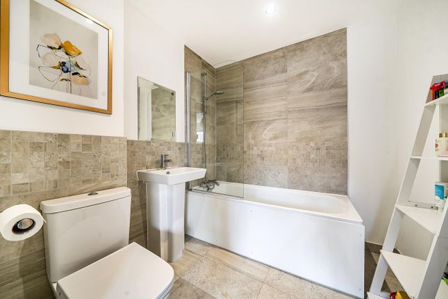 13, Welford Mews, London photo 3