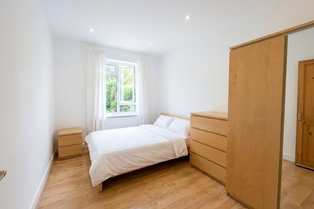 Flat 1, Crowndale Court, Crowndale Road, London photo 3