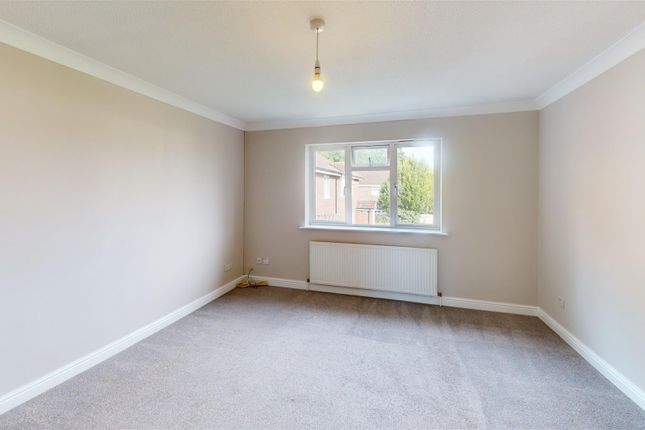 6, Westbourne Court, Penarth photo 2