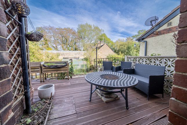 38, Springfield Avenue, Millhouses photo 4