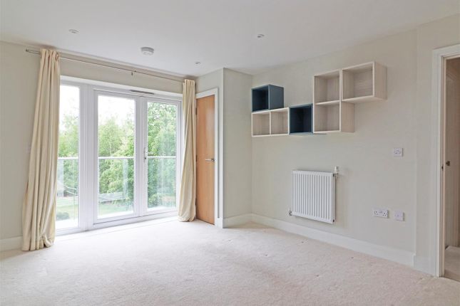 Flat 6, 9, The Kilns, Redhill photo 2