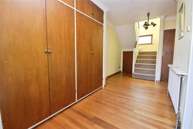 10A,, Thornfield Road, Hertfordshire photo 4