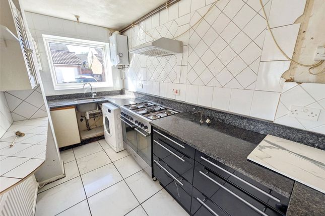 15, Aspen Gardens, Dorset photo 4