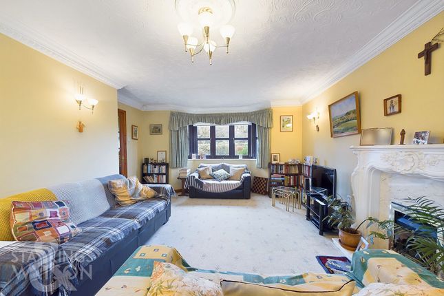 22 Pond Lane, Norwich photo 2