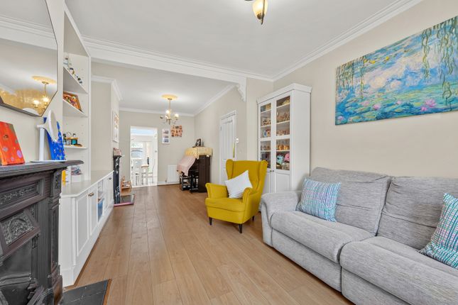 25, Goodenough Road, London photo 4