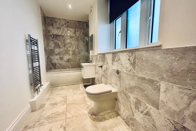 Apartment 52, Middleton House, St. Marys Gate, DERBY photo 3