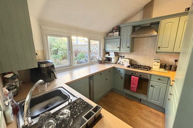 26, Cornwall Road, Bexhill on Sea photo 3