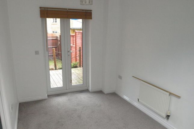 50, Woodland Walk, Aldershot photo 3