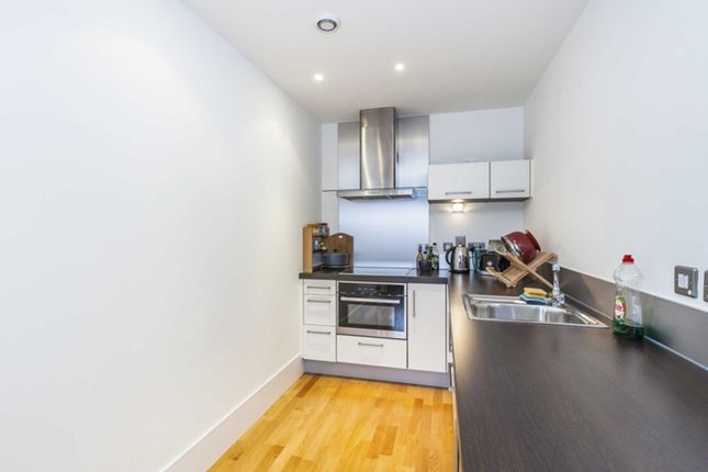 84 Eaststand Apartments, Highbury Stadium Square, London photo 3