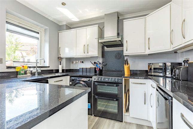 65, Partridge Way, Gloucestershire photo 4
