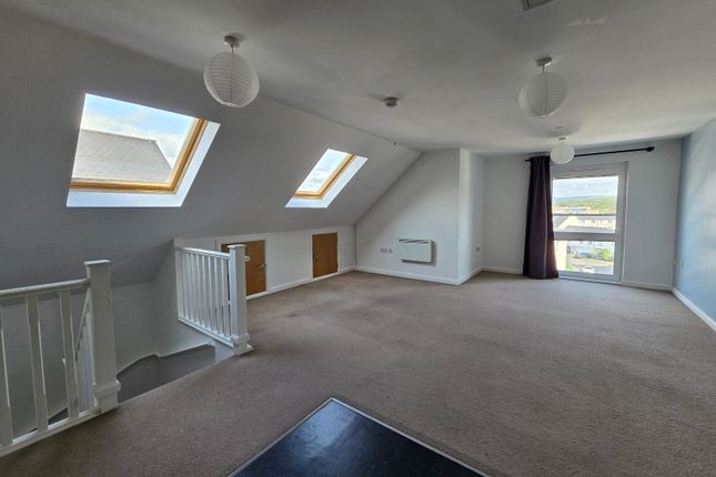 Prince Apartments,36, Phoebe Road, Swansea photo 3