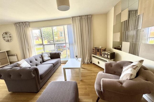 Apt 4, Stanza Court, Liverpool photo 2