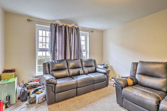 80, Finney Drive, Northampton photo 3