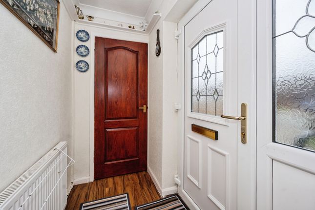 32, Babbacombe Road, Warrington photo 2