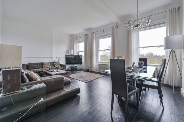 Flat to rent in Hyde Park Gardens, Hyde Park Estate, London W2
