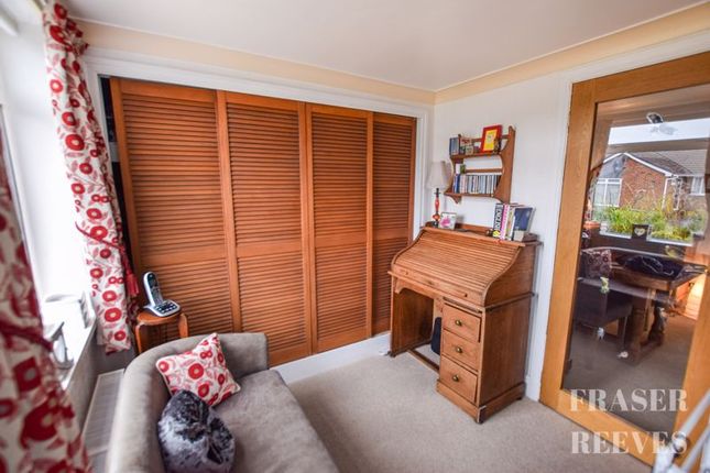 47, Falcondale Road, Warrington photo 4