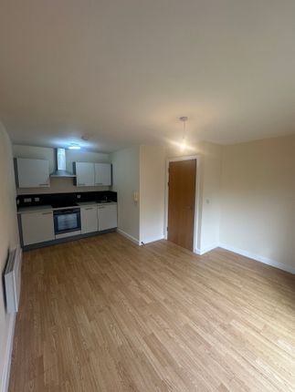 289, Flat 89 Lunar, Bradford, Flat 89 Lunar, Bradford, Bradford photo 2