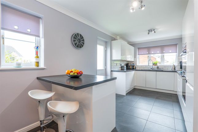 4, Delph Way, Chorley photo 3