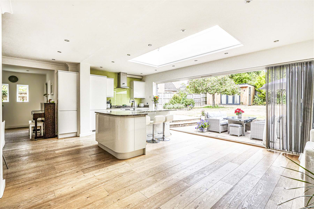 30 Lockstile Way, Goring on Thames photo 3