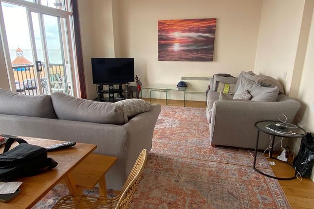 10, The Grand, Frinton On Sea photo 3