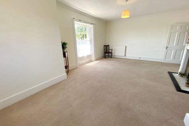 5, Northwood House, Fareham photo 3