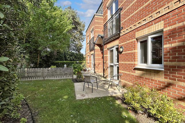 6 Coppice Gate Beaulieu Road, Southampton photo 2
