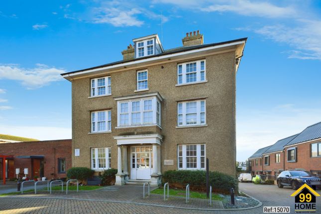 Flat 8, Villa Maria, Manor Road photo 3