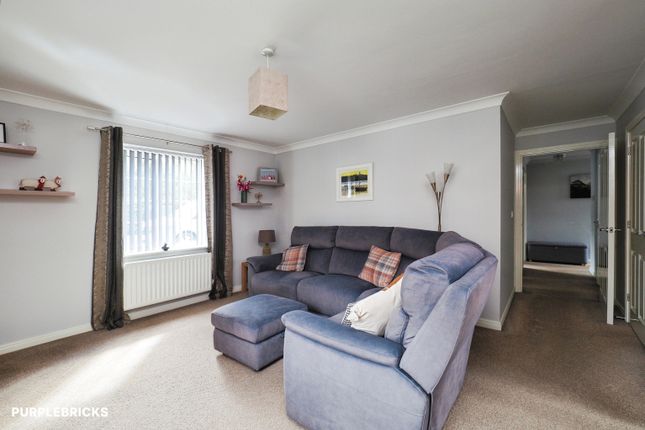 31, Caudale Court, Gamston, Nottingham photo 4