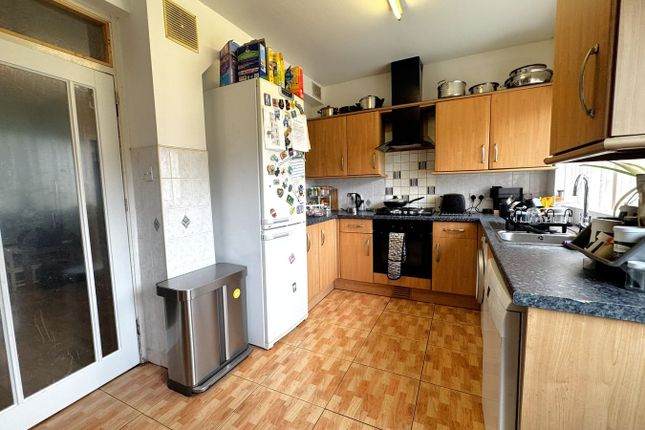 142, Park Avenue, London photo 3