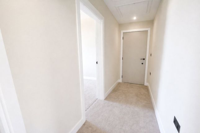 Apartment 10 -The Burrow-The Warren,, Wheatley Lane Road, Nelson photo 3