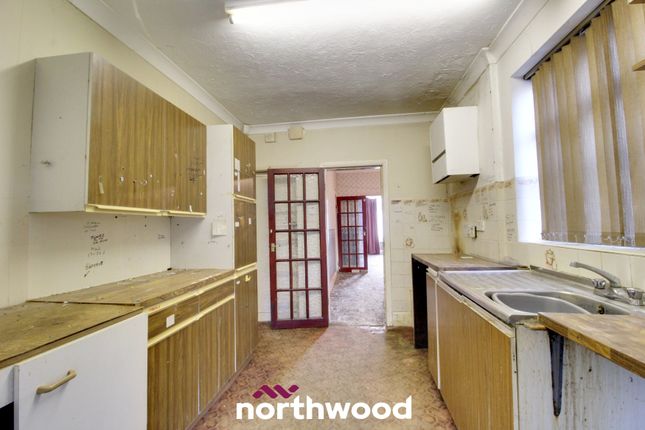 Terraced house for sale in Bramworth Road, Hexthorpe, Doncaster