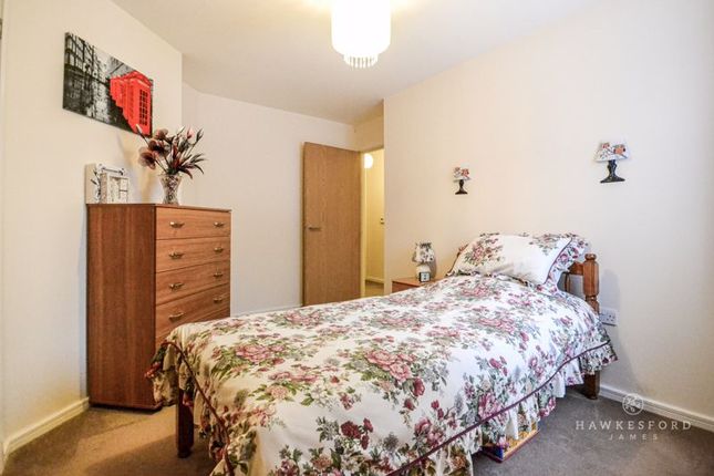 Flat for sale in Great Easthall Way, Sittingbourne